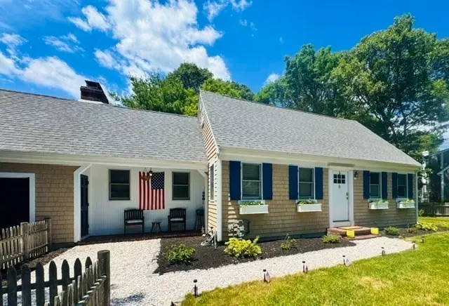 55 Deerfield Rd, Osterville, MA 02655 - #1