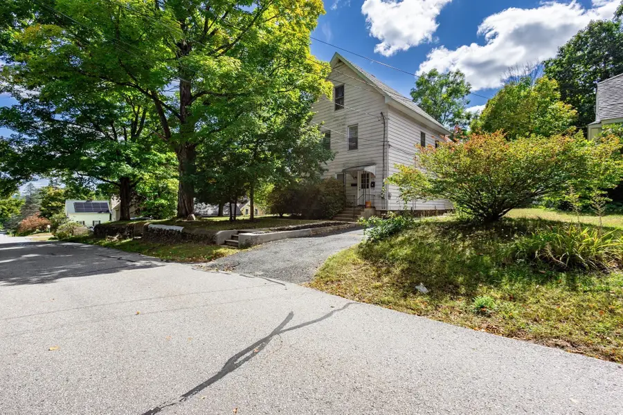 83 W Myrtle St, Orange, MA 01364 - #2