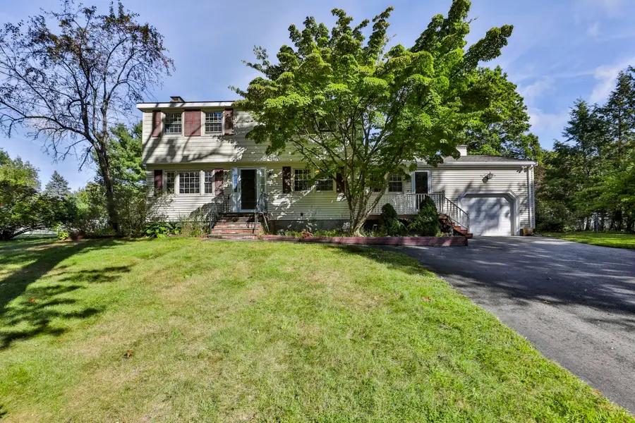 45 Arakelian Drive, Billerica, MA 01821 - #2