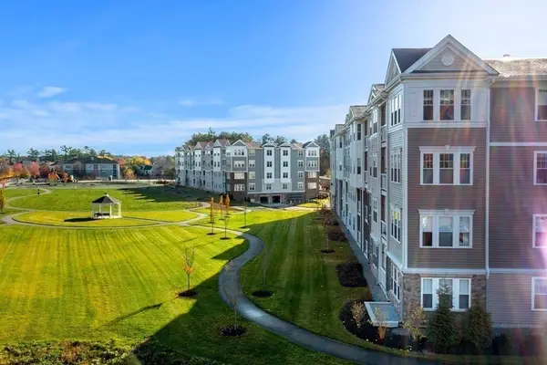 320 Martins Landing #2510, North Reading, MA 01864