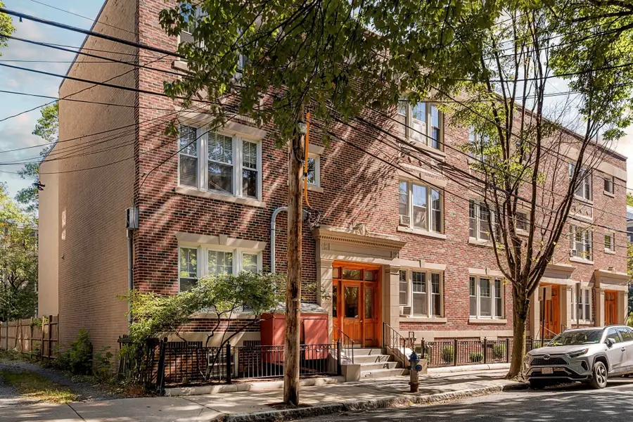 266-270 Windsor St. #270-2, Cambridge, MA 02139 - #2