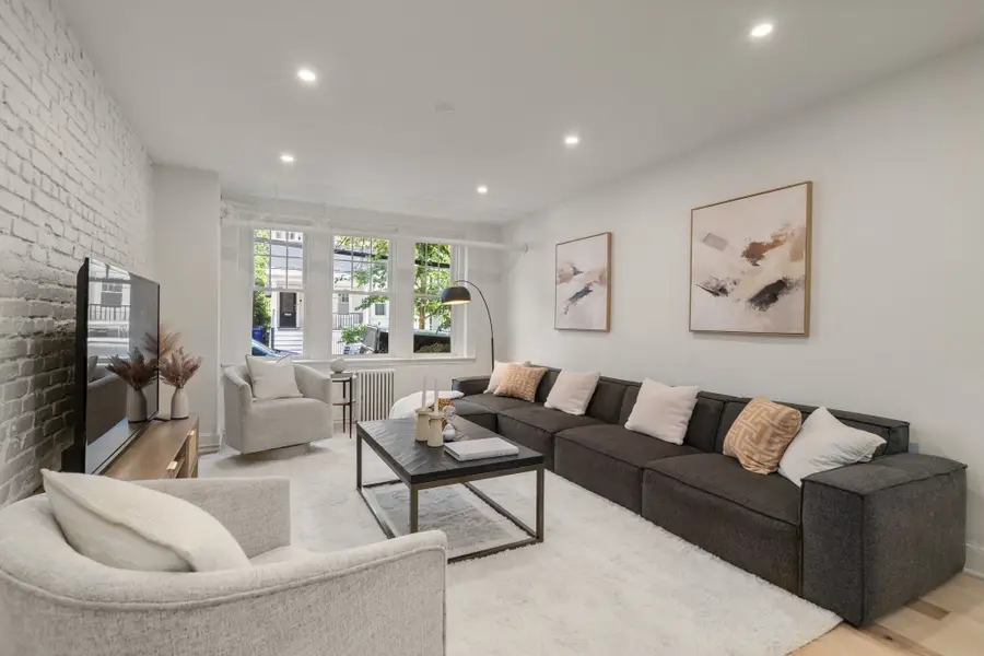108 Saint Paul St. #A, Brookline, MA 02446 - #2