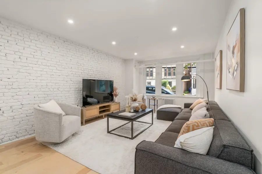 108 Saint Paul St. #A, Brookline, MA 02446 - #3