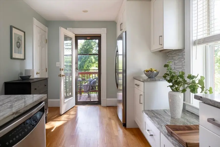 16 Kent Sq. #2, Brookline, MA 02446 - #3