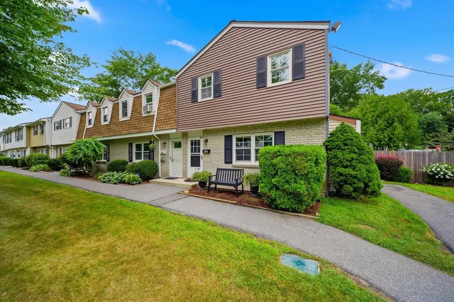 140 Old Ferry Rd #M, Haverhill, MA 01830 - #2