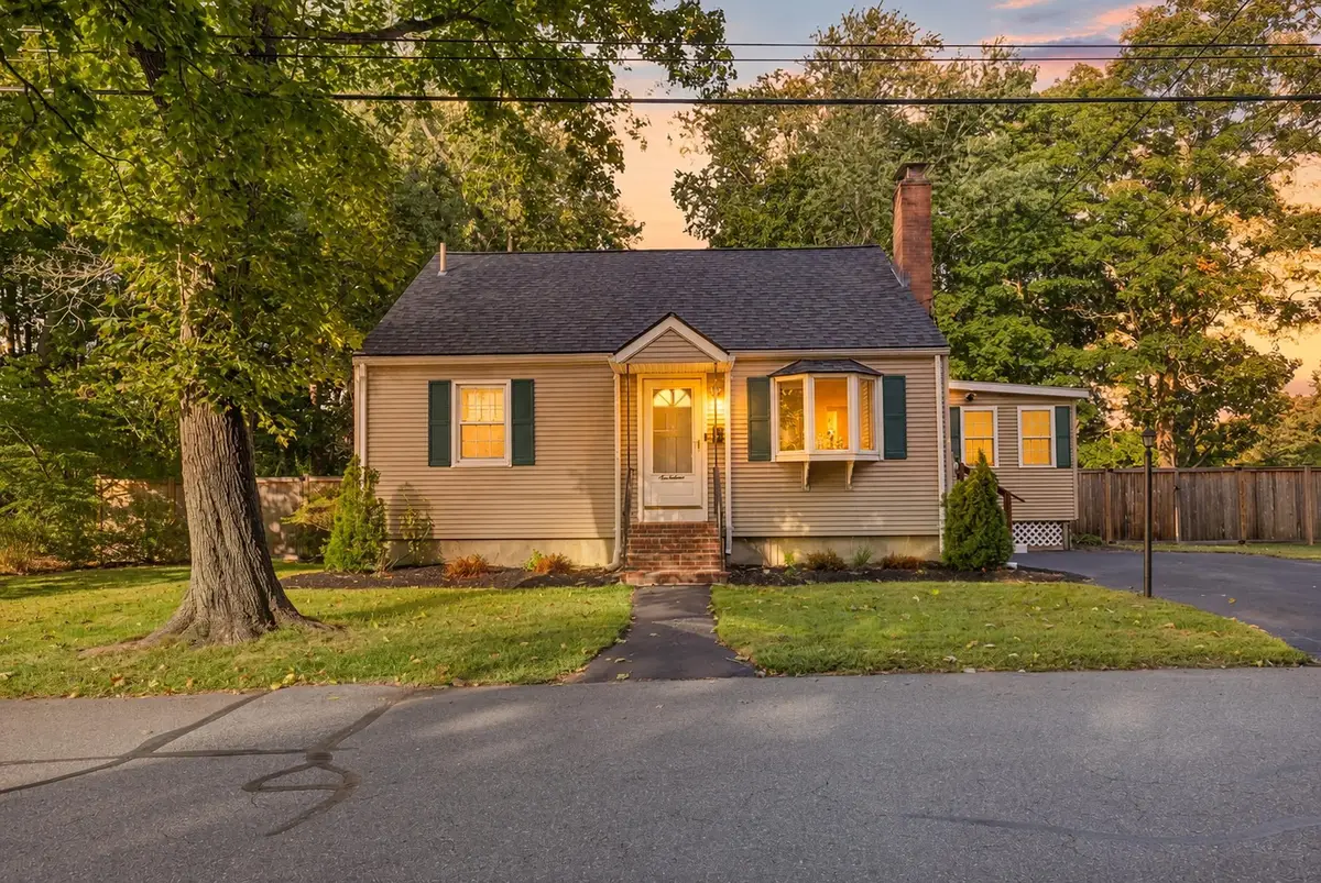 17 Cogswell Ave, Beverly, MA 01915 - #1
