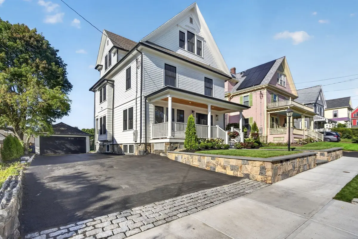 114 Malvern St, Melrose, MA 02176 - #1