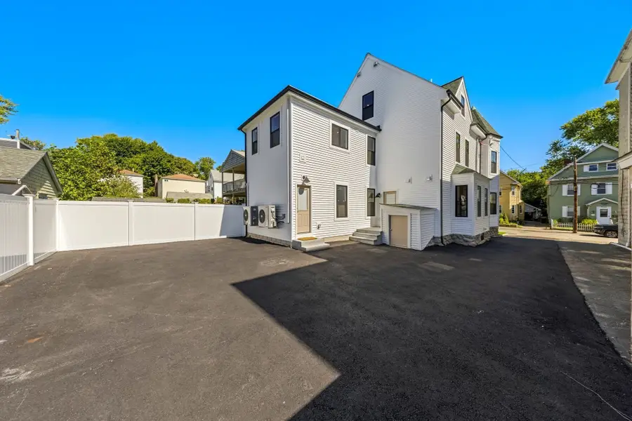22-24 Olney St, Watertown, MA 02472 - #3