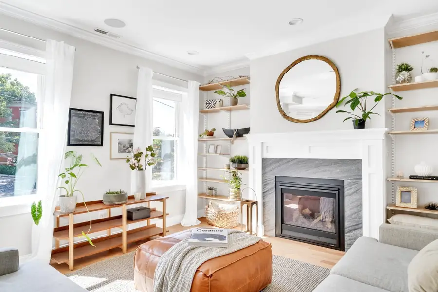 177 Winthrop Road #3, Brookline, MA 02445 - #3
