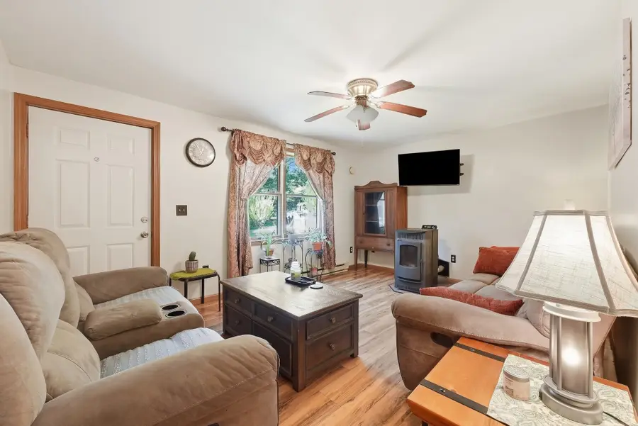 24 Old Thompson Street, Palmer, MA 01069 - #2