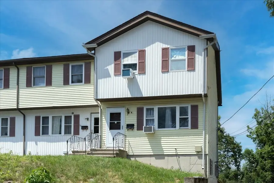 47 Kent St #A, Lawrence, MA 01843 - #2