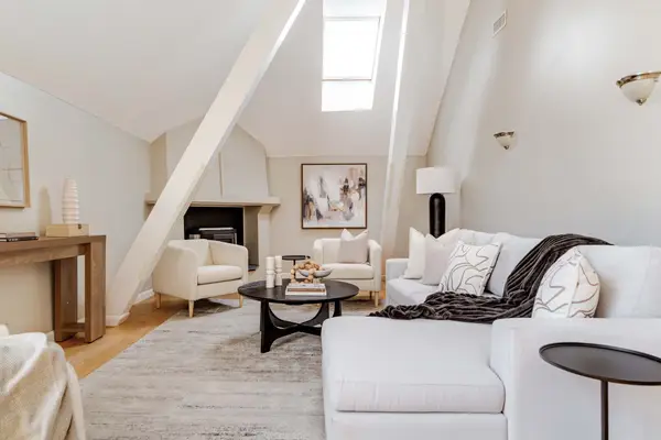 408 Lebanon St #18, Melrose, MA 02176