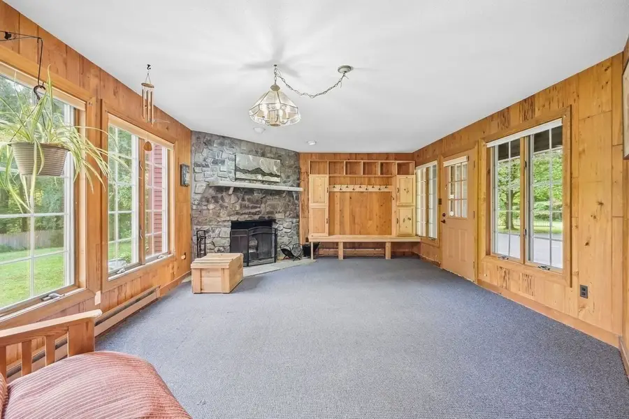 36 Honey Pot Road, Westfield, MA 01085 - #3