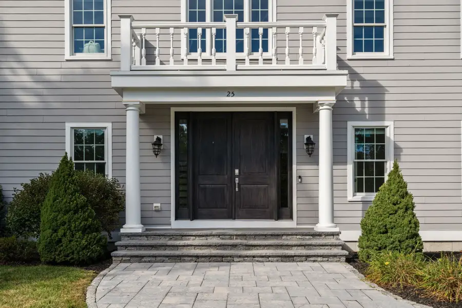 25 Hedgerow Lane, Westwood, MA 02090 - #2