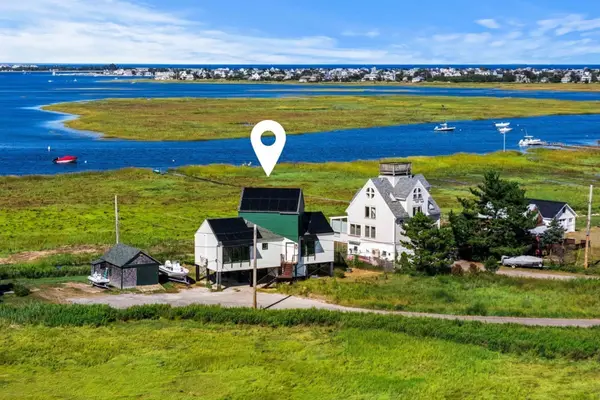 12 Plum Bush Downs, Newbury, MA 01951