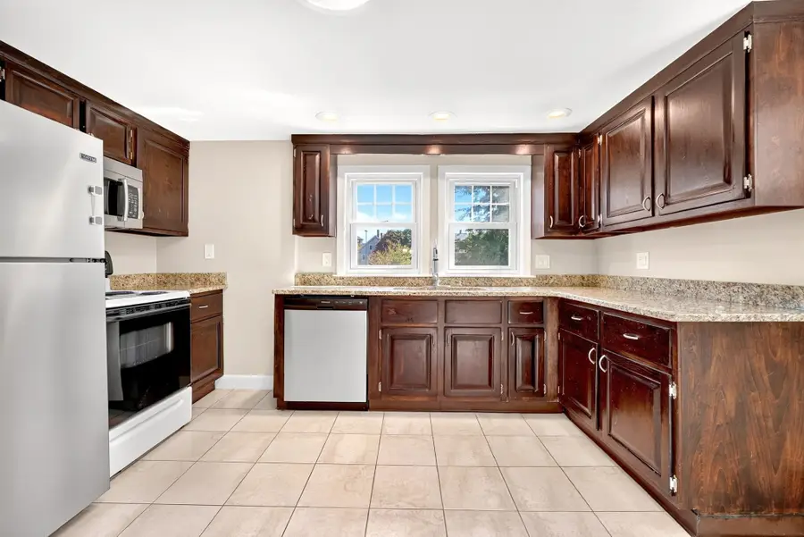 143 Myrtle Street, Melrose, MA 02176 - #3