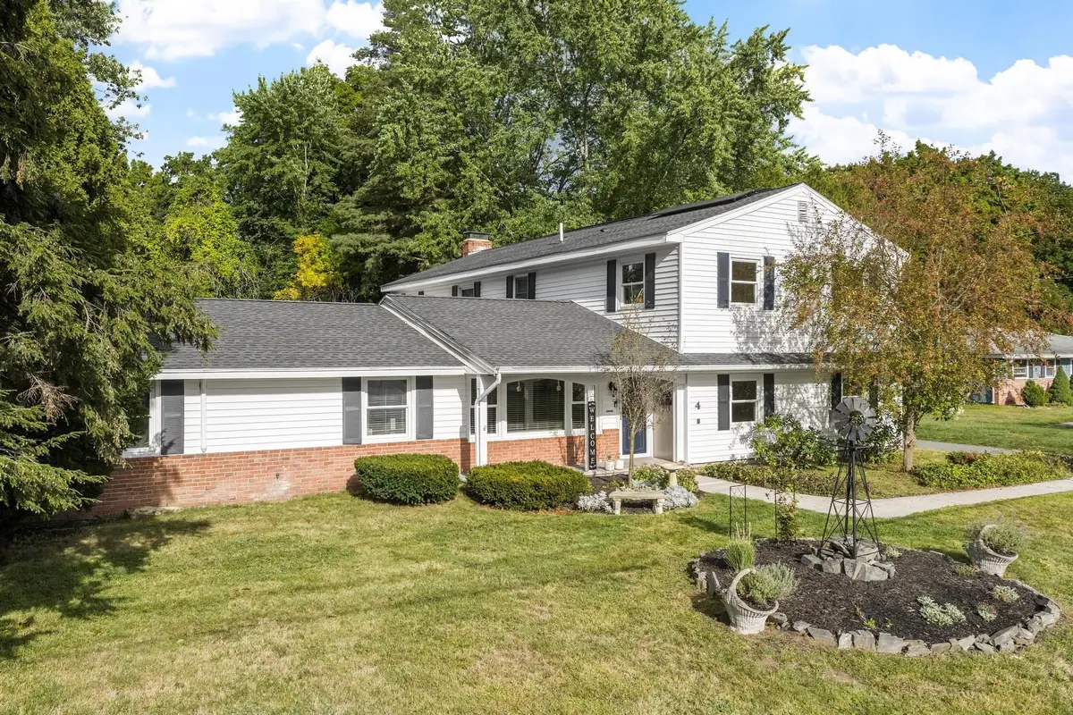 4 Derringer Rd, Chelmsford, MA 01824 - #1