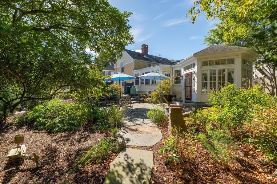 22 High St, Rockport, MA 01966 - #3