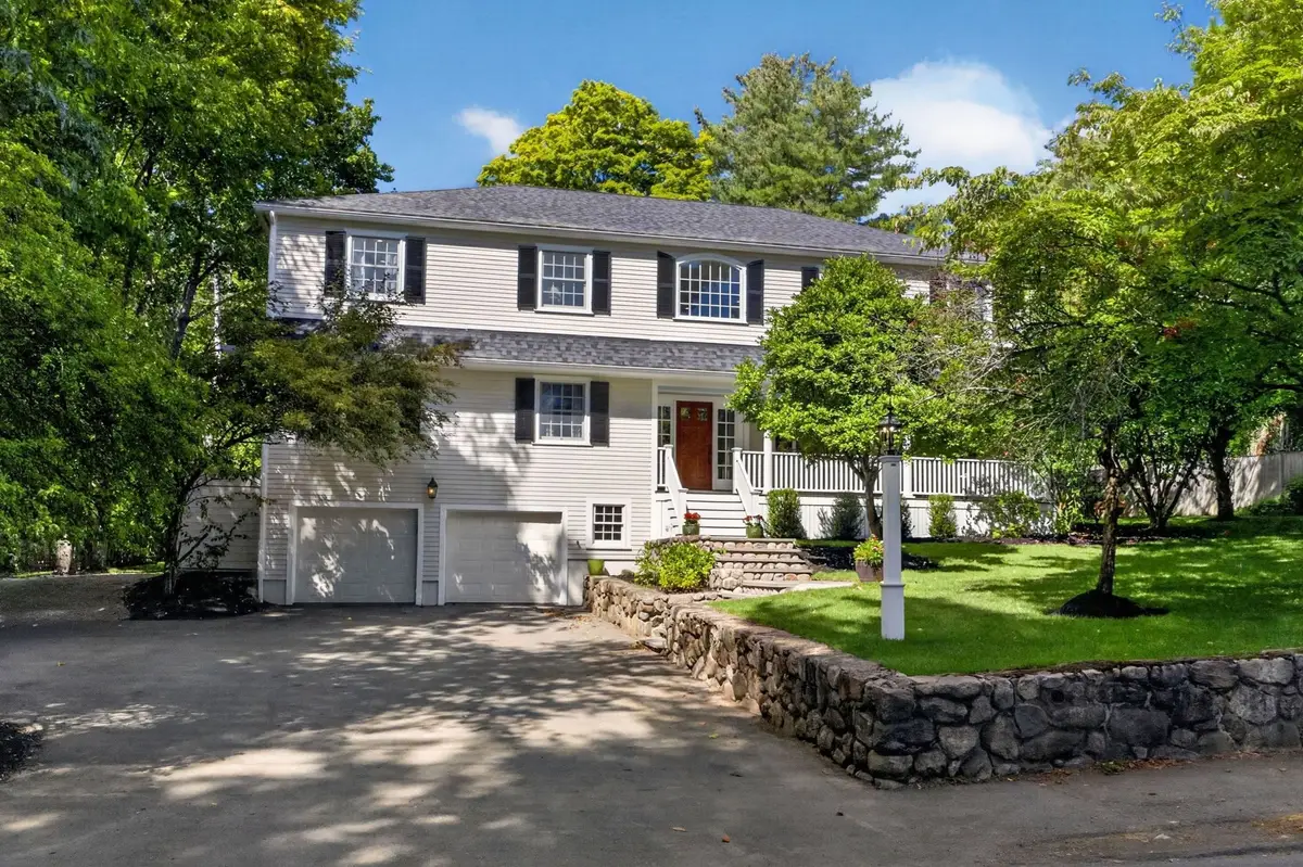 118 Benvenue St, Wellesley, MA 02482 - #1