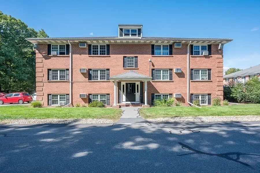 75 Leonard #75, Boxborough, MA 01719 - #2