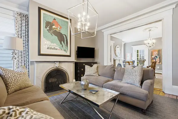 34 Bartlett Street #1, Boston, MA 02129