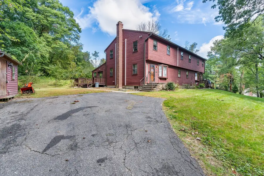 46 Davis Rd #B, Millbury, MA 01527 - #2