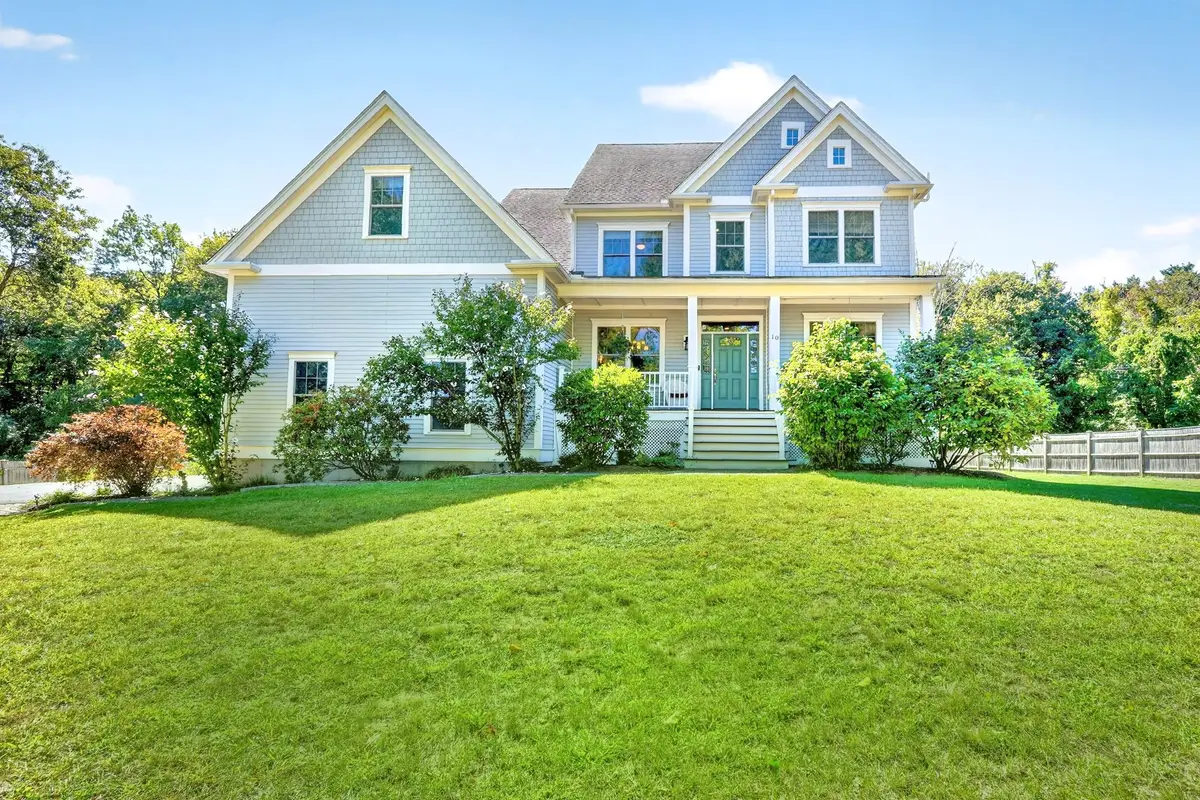10 Dudley Rd, Bedford, MA 01730 - #1