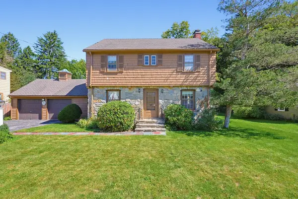 24 Stark Rd, Worcester, MA 01602