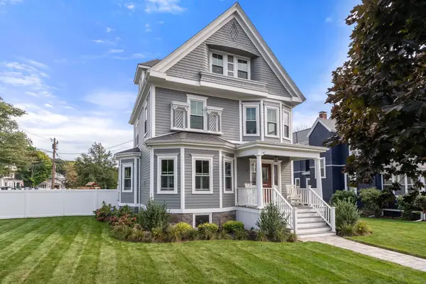 47 Washington St, Milton, MA 02186