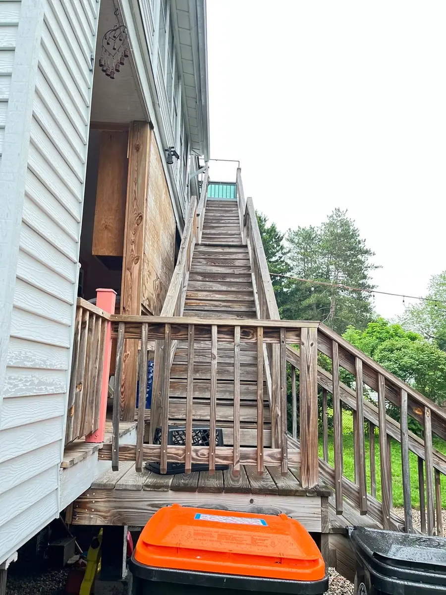 41 Carew St, South Hadley, MA 01075 - #3