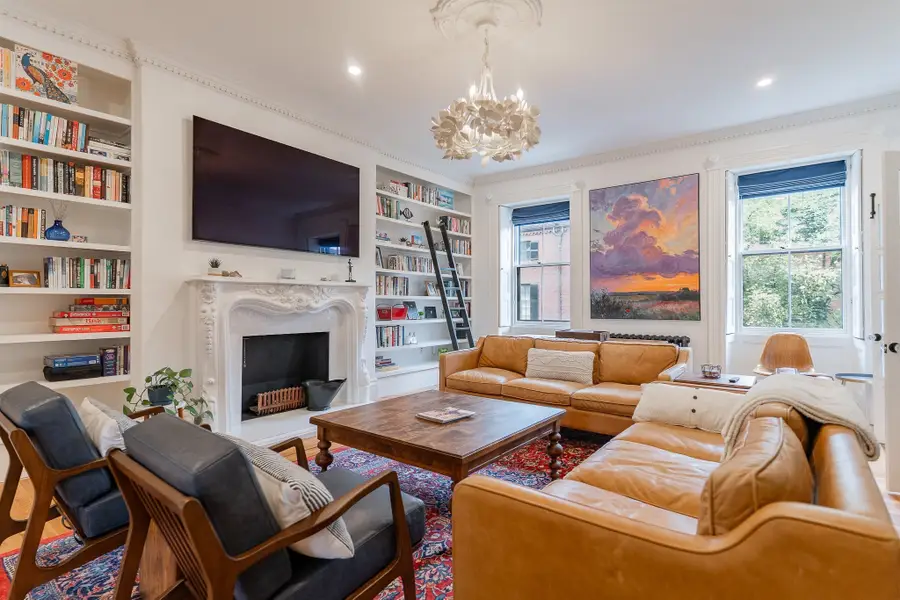 53 Mount Vernon St #3, Boston, MA 02108 - #2