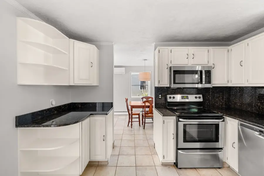 16 Horne Ave, Medford, MA 02155 - #3