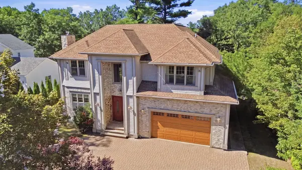 80 High Rock Ter, Newton, MA 02467
