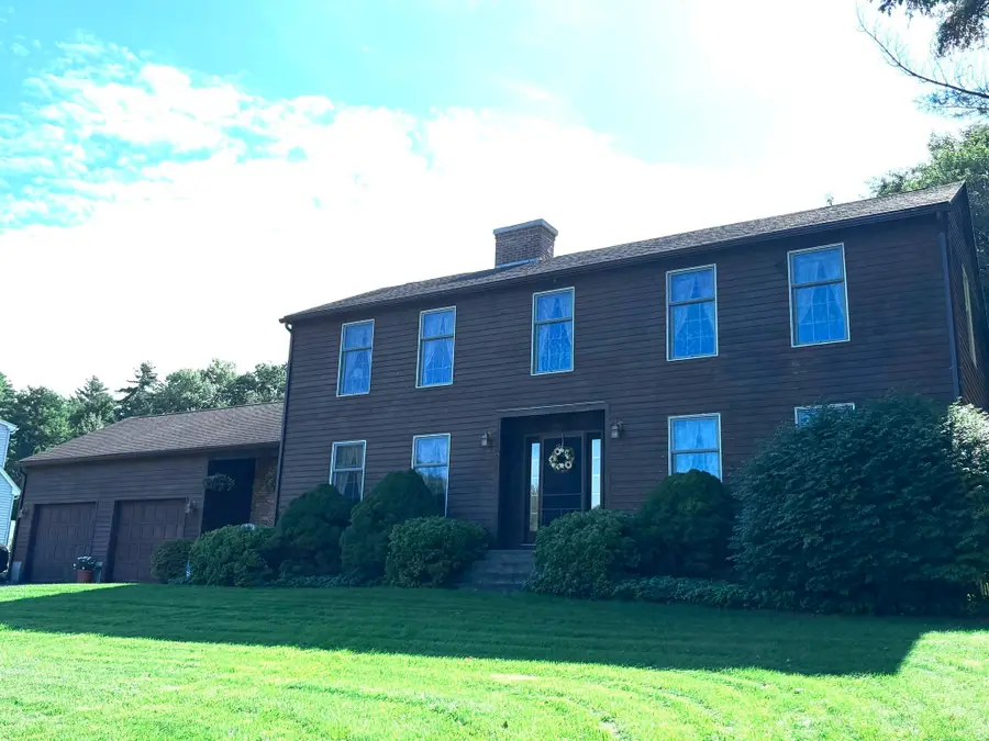 9 Labrie Lane, Holyoke, MA 01040 - #2