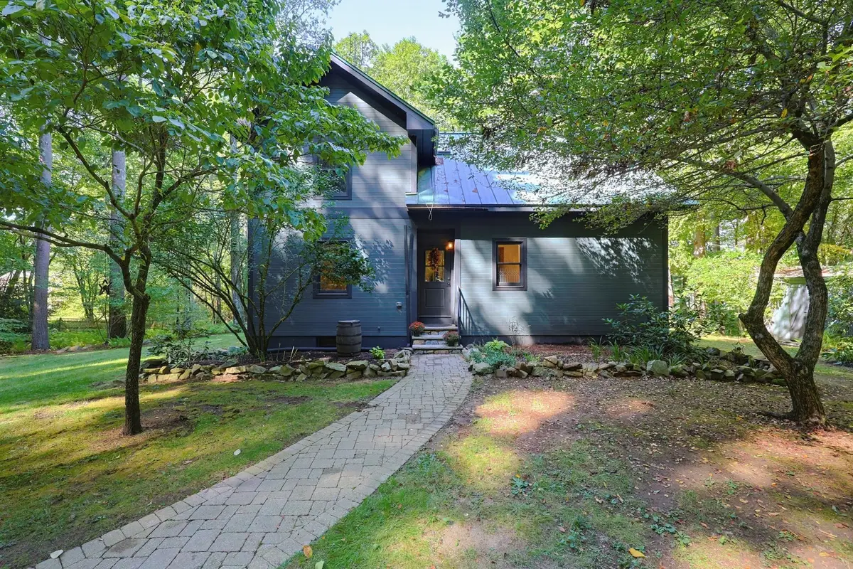 510 Mendon St, Uxbridge, MA 01569 - #1