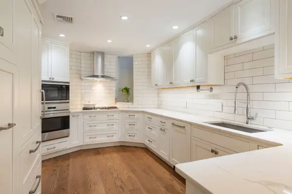 38 Rutland Sq #1, Boston, MA 02118