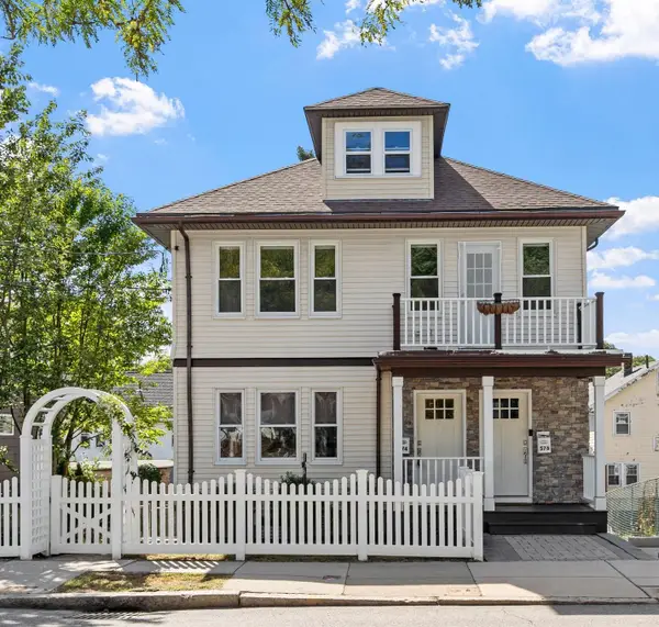 574 Lagrange St #574, Boston, MA 02132