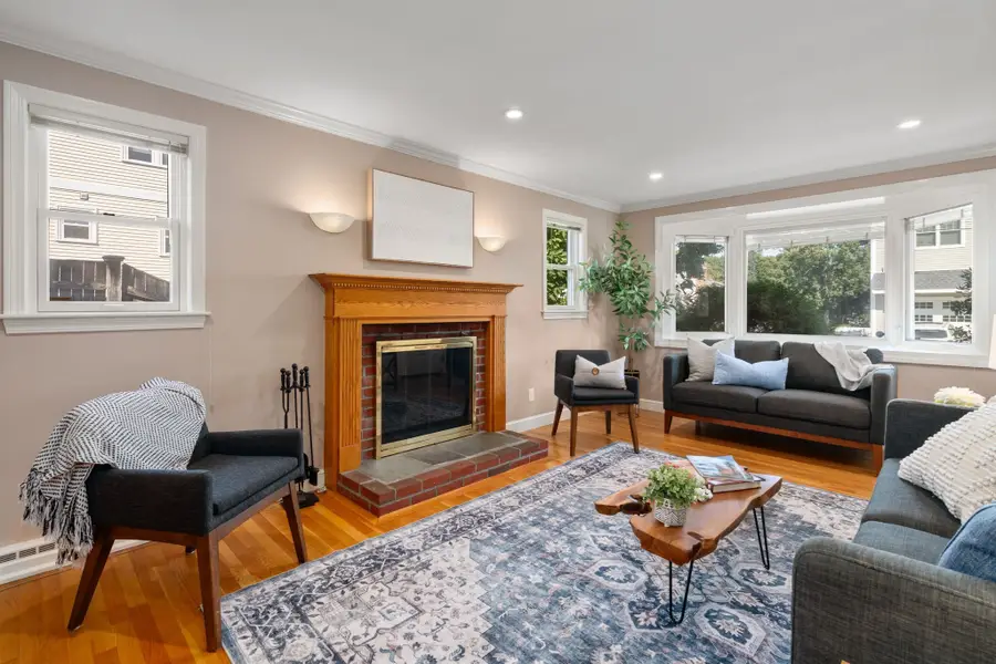 65 Tarbox St, Dedham, MA 02026 - #3