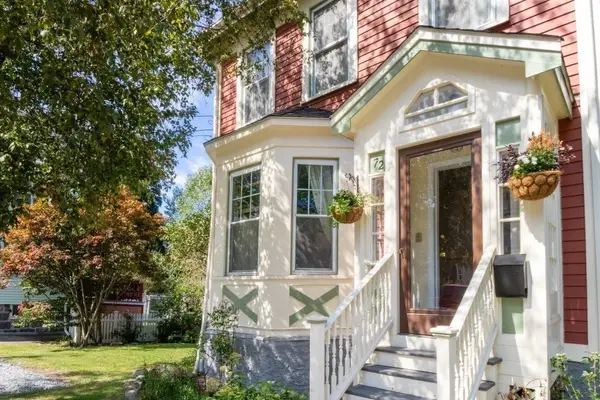 72 Sycamore St, Boston, MA 02131