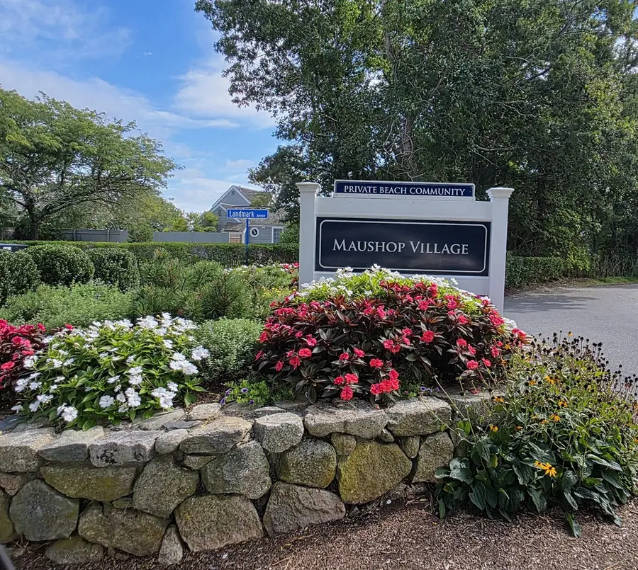 28 Flying Cloud Cr, Mashpee, MA 02649 - #2