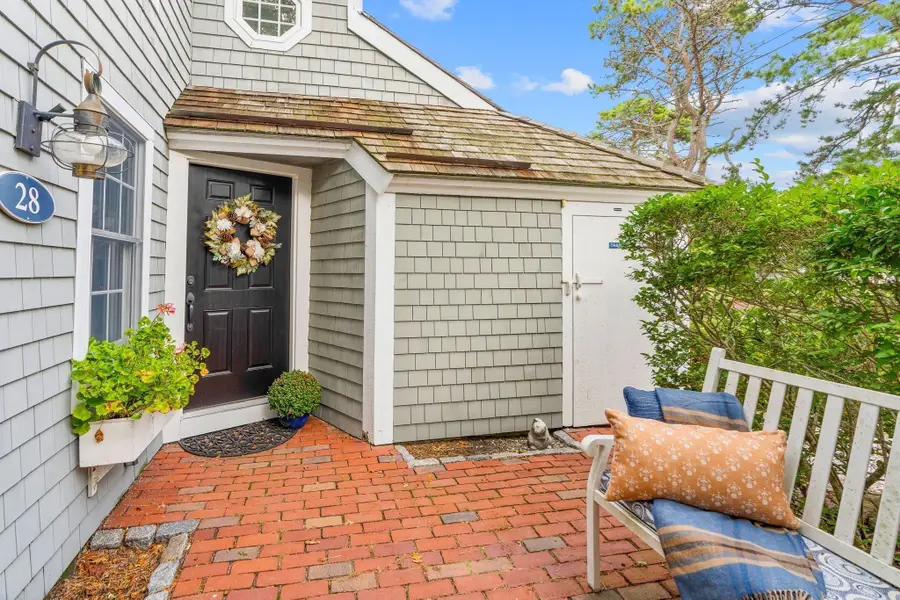 28 Flying Cloud Cr, Mashpee, MA 02649 - #3