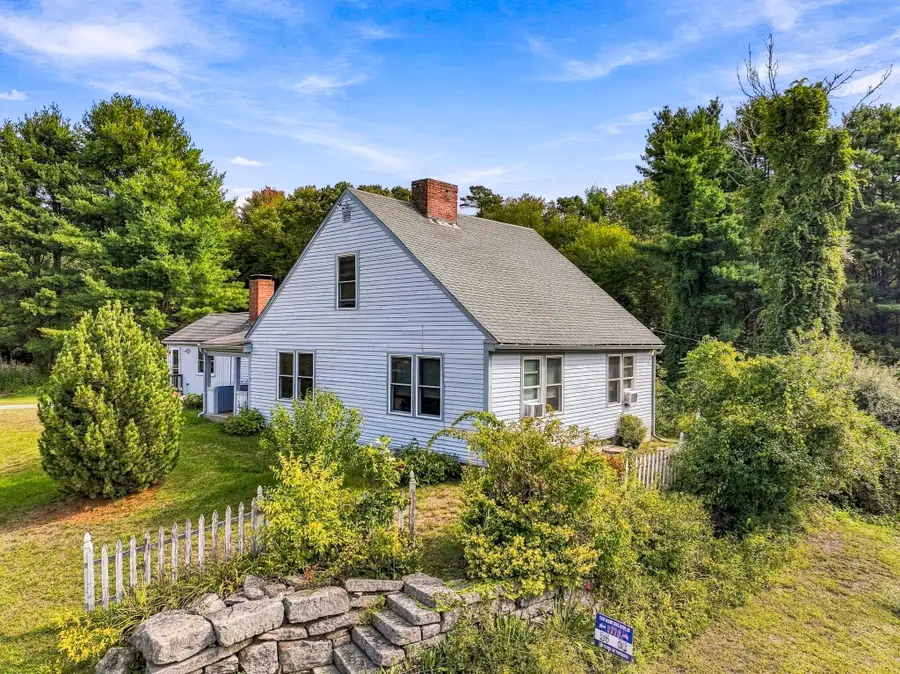 15 North St, Upton, MA 01568 - #2