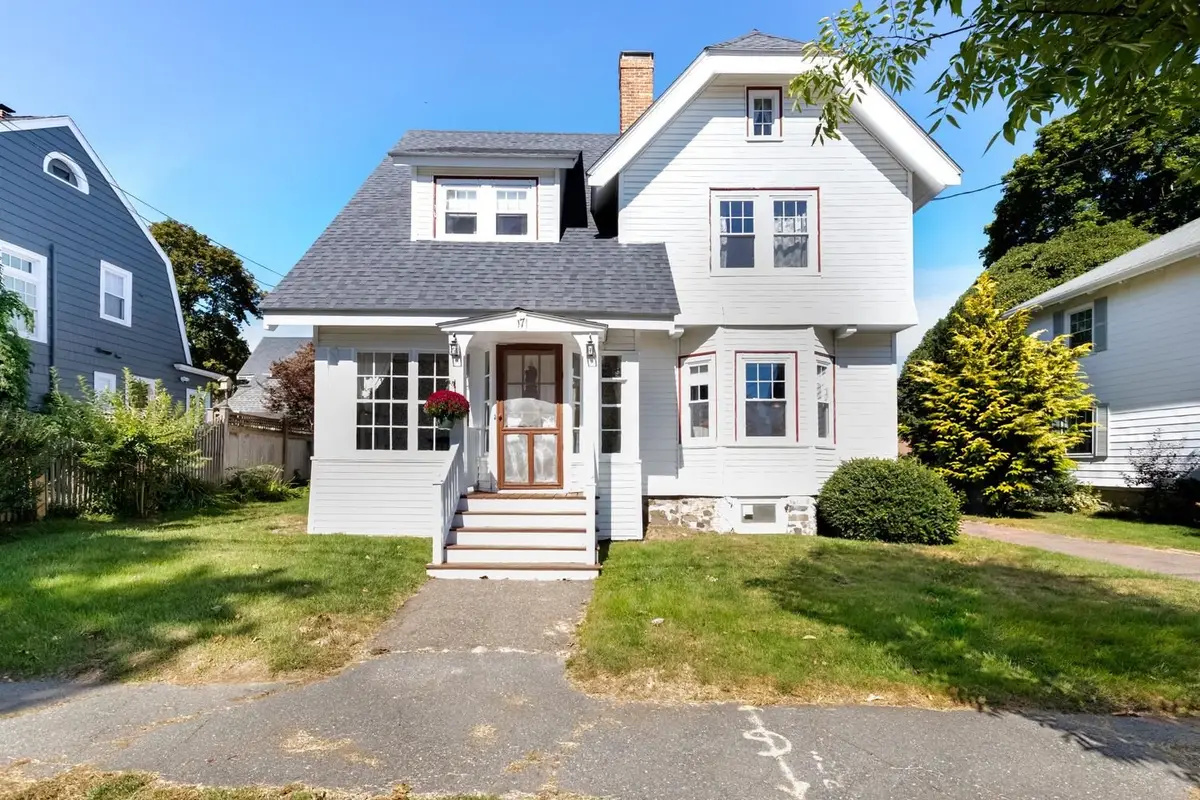 17 Sturtevant St, Beverly, MA 01915 - #1