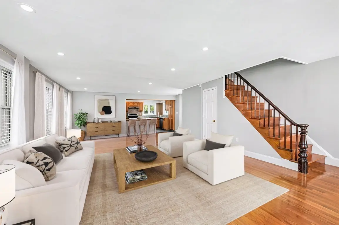 19 Richmond St, Boston, MA 02124 - #1
