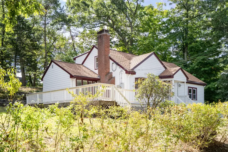 857 Gay St, Westwood, MA 02090 - #2