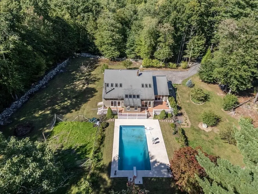 50 Highland St, Easton, MA 02375 - #3