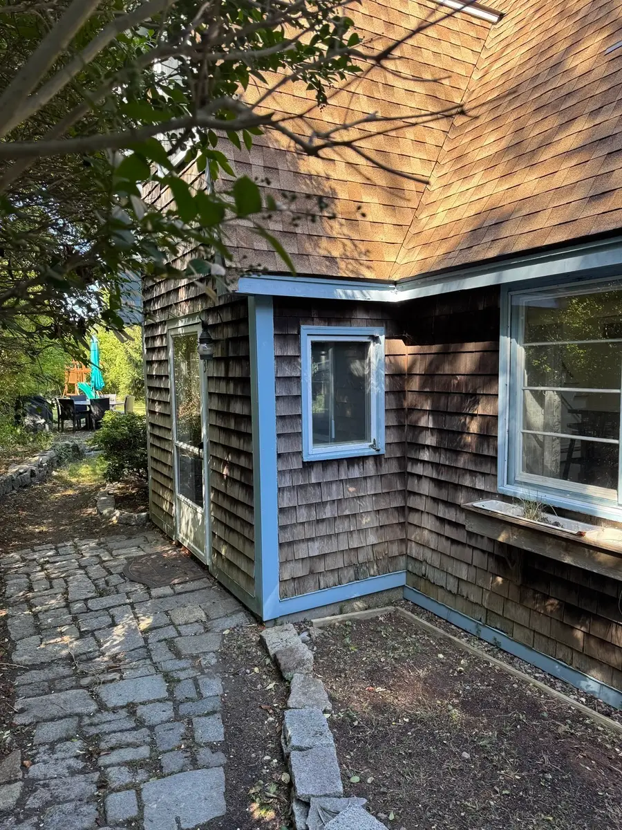 3 Rockwood Ln, Gloucester, MA 01930 - #2
