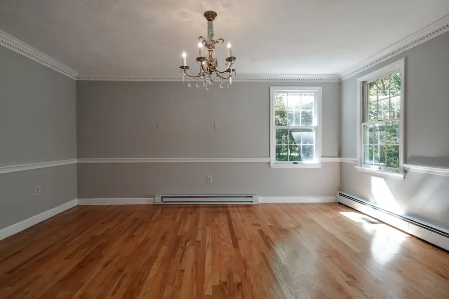 46 Donnelly Dr, Dover, MA 02030 - #3