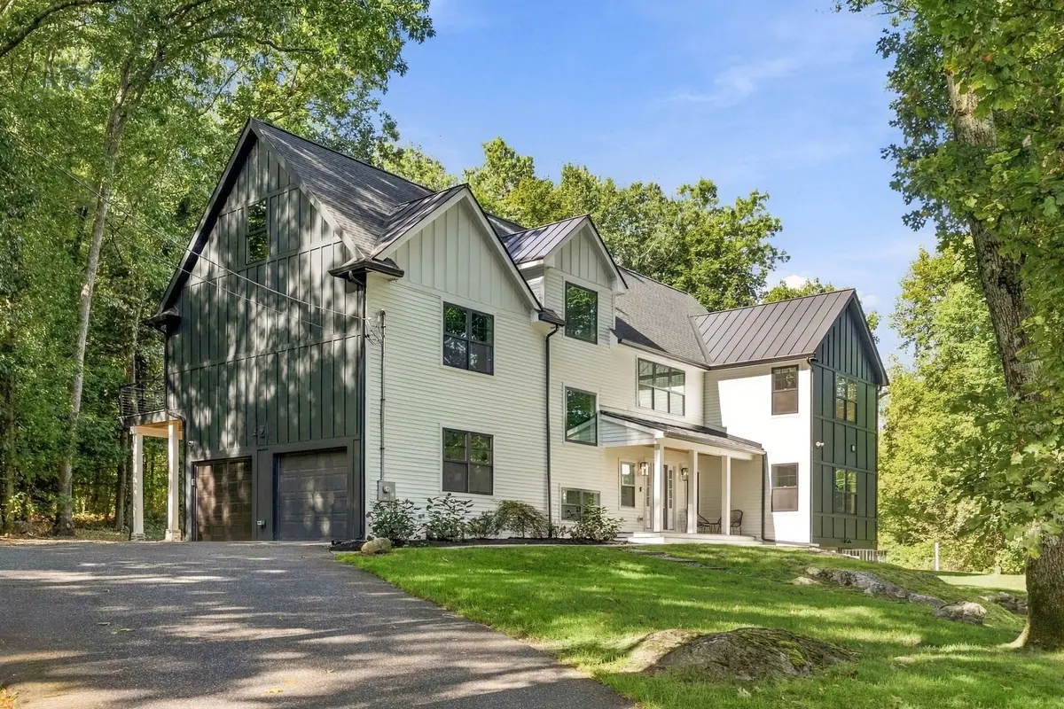 25 Meadowbrook Road, Dover, MA 02030 - #1
