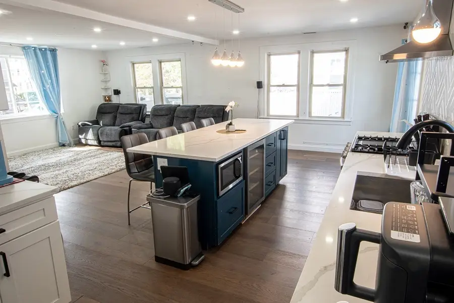 16 Thayer Street, Worcester, MA 01603 - #2